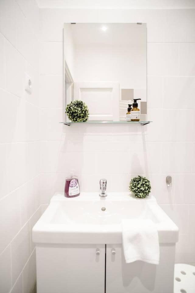 Cute, New And Modern Apartment In The Center Budapeszt Zewnętrze zdjęcie